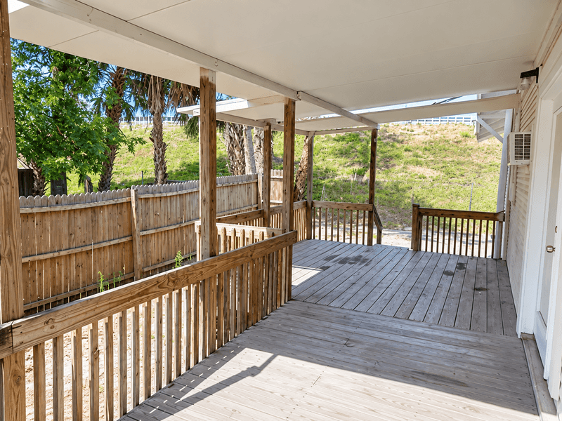 Tampa House: 7704 North Huntley Avenue