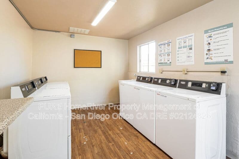 El Cajon House: 480 Jamacha Rd.