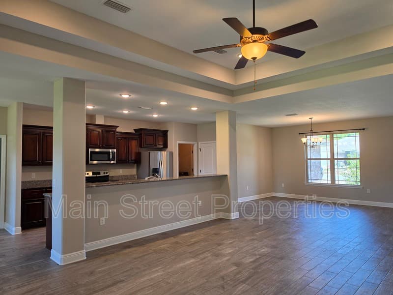 Milton House: 8839 Longmont Way