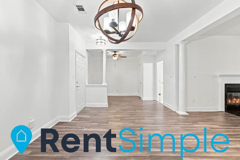 Gainesville Condo: 13890 Chelmsford Drive