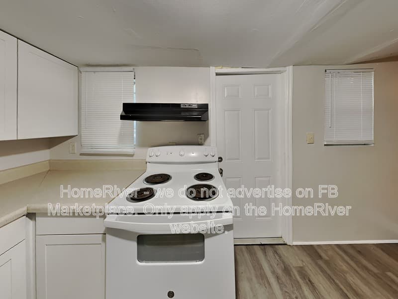 Jacksonville House: 1503 Evergreen Ave