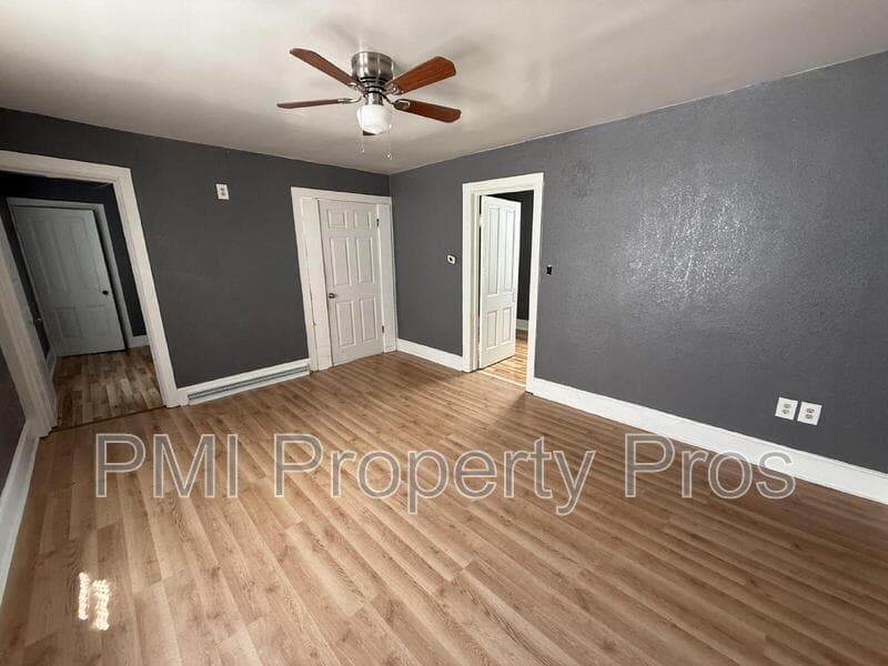 Milwaukee House: 2630 N 24th St