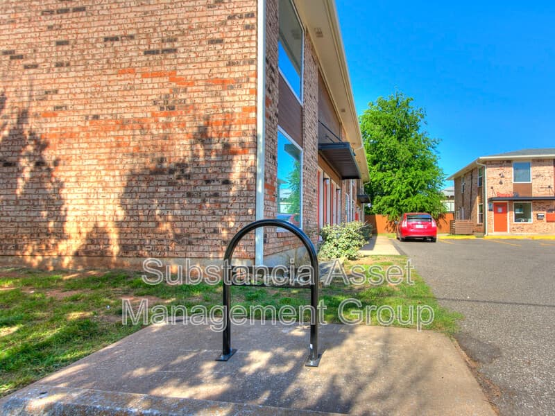 Oklahoma City Condo: 900 Northwest 24th Street - 814-08