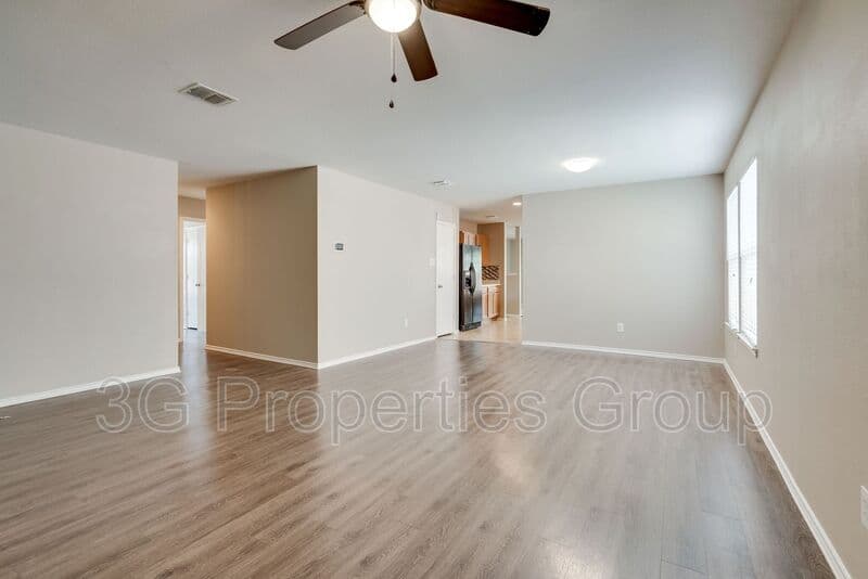 Justin House: 1901 Foxfield Wy