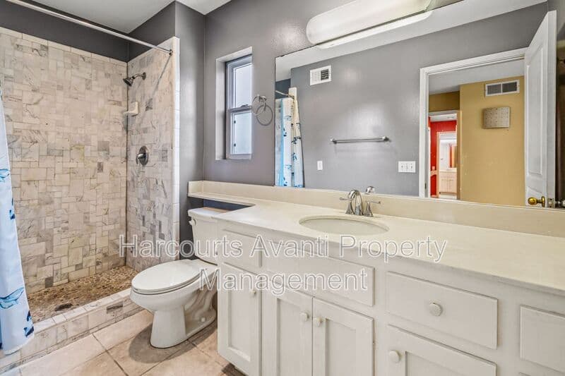 San Diego House: 1352 24th Street