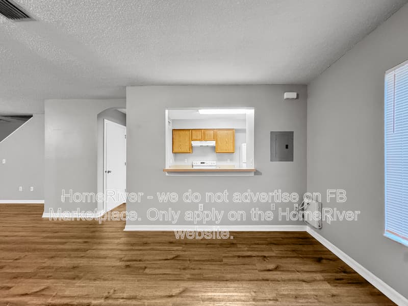 Tampa Condo: 7344 E Bank Dr