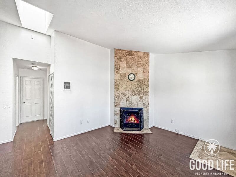 San Diego Condo: 4377 Wilson Ave