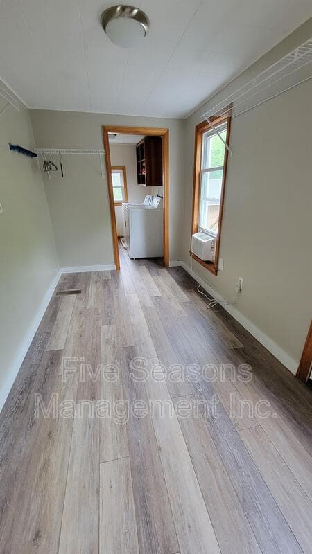 Burlington Condo: 80 Chase Street