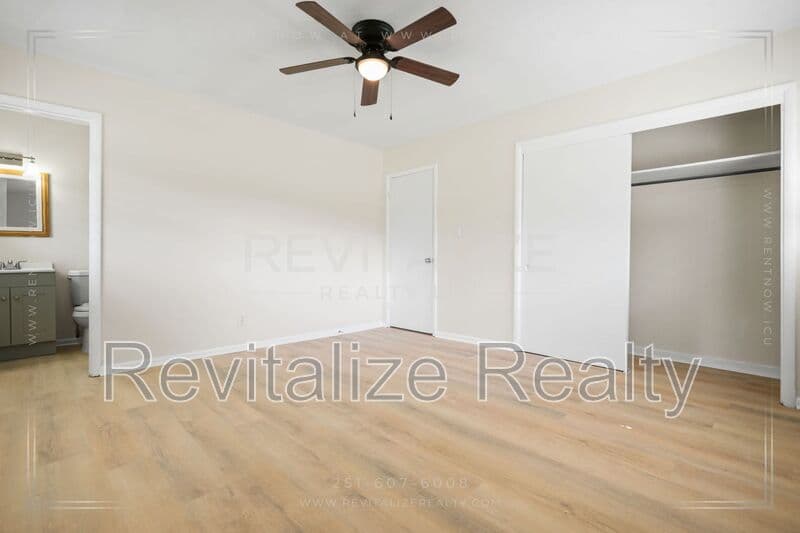 Gulfport House: 2531 W David Drive