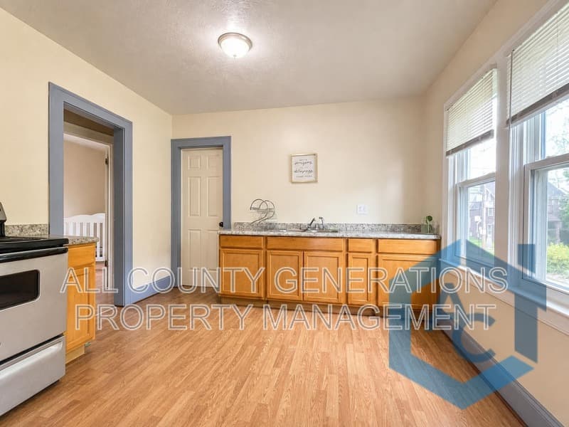 Cleveland Condo: 3571 E 108th St