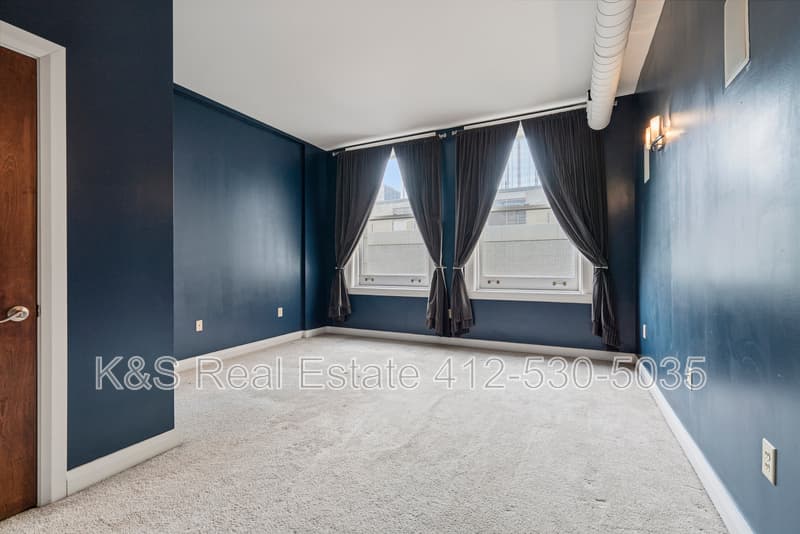 Pittsburgh Condo: 306 Fourth Avenue - Unit 302