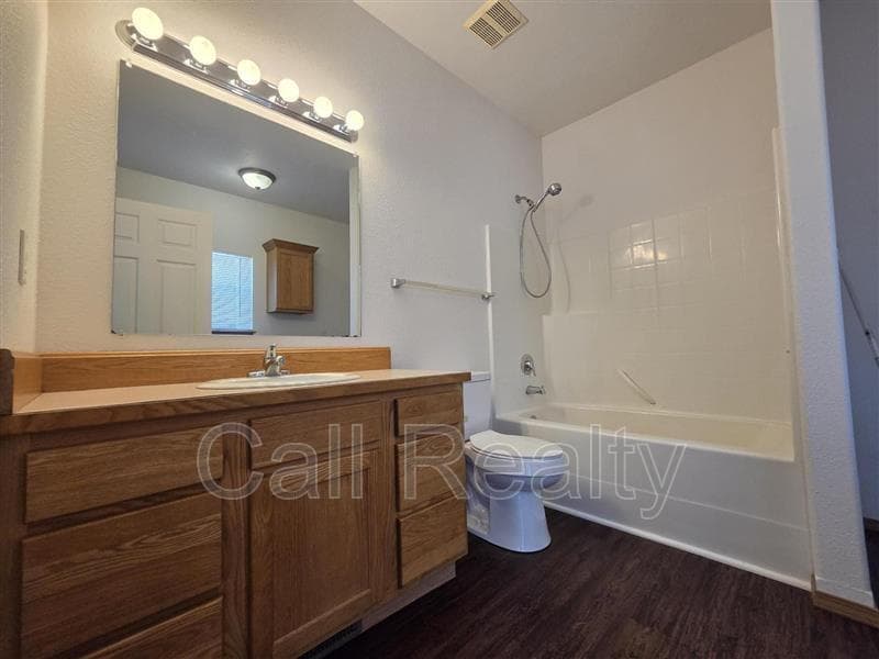 Airway Heights Condo: 825 S Russell st
