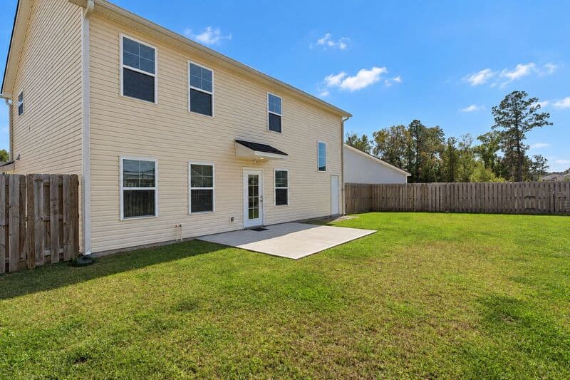 Savannah House: 3 Cadre Circle