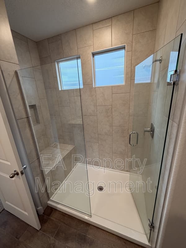 Rio Rancho House: 6742 Clayton Dr NE