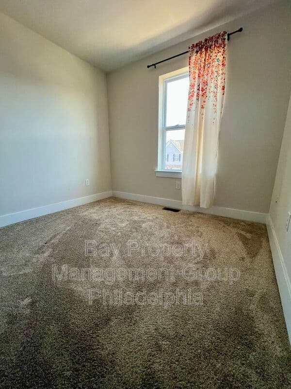Spring City House: 806 Pecan Rd