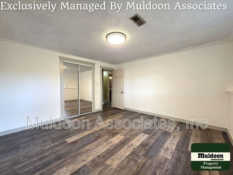 Colorado Springs House: 1450 Luna Vista Drive