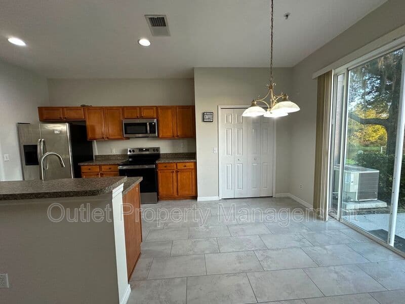Orlando Townhome: 6114 Chapledale Drive