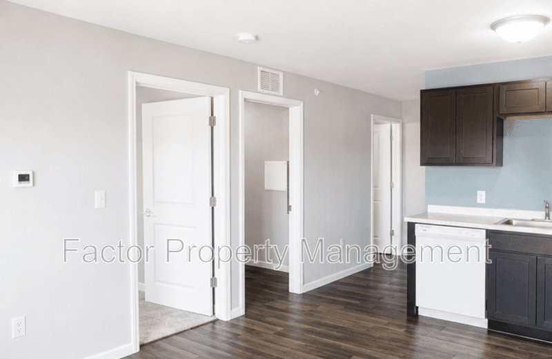 Belle Plaine Apartment: 561 Elk Street South