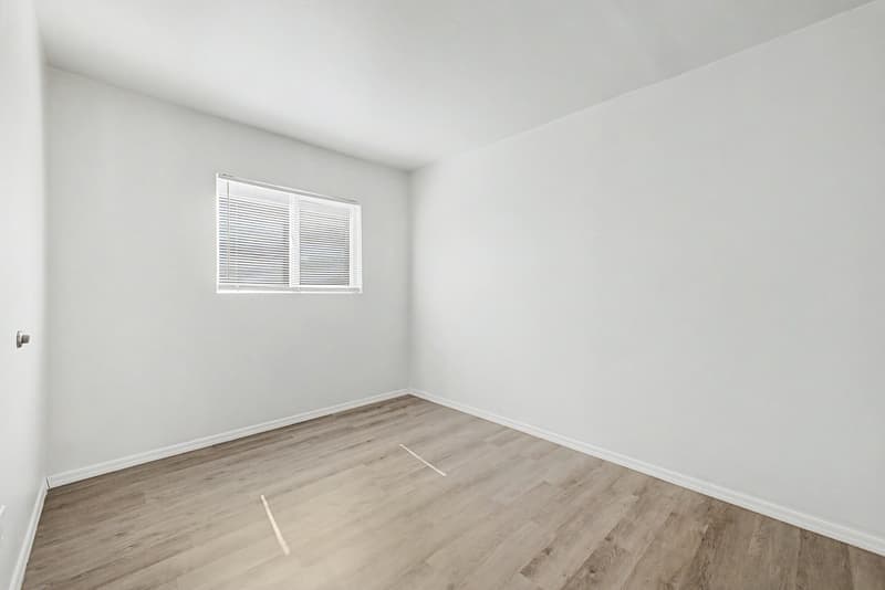 Tempe House: 2045 E ORANGE ST