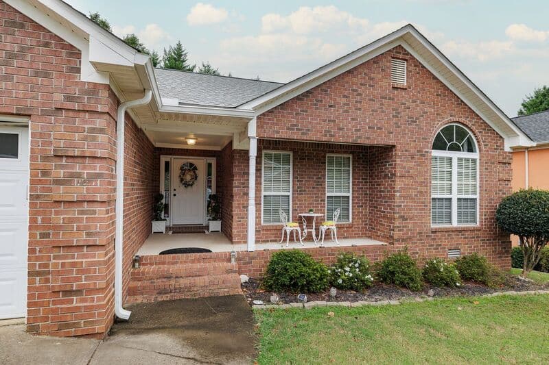 Athens House: 195 Bedford Drive