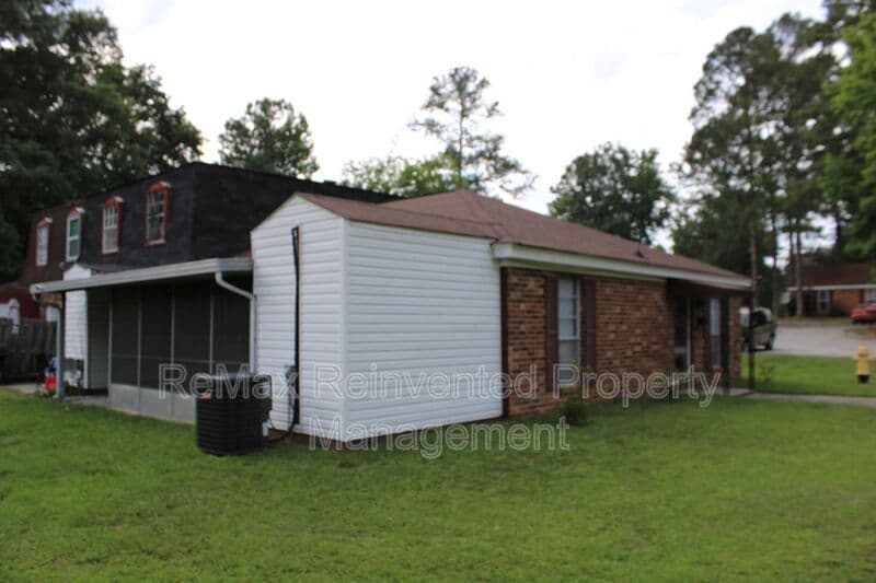 Augusta House: 2248 Winston Way