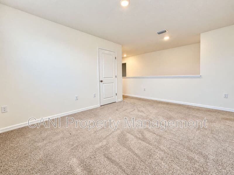 Wimauma House: 16535 Windmill Forge Pass