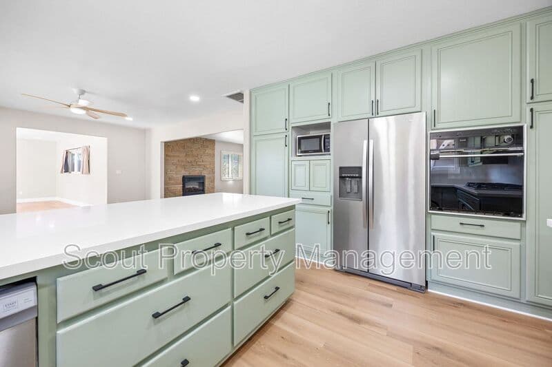 Escondido House: 1934 S Juniper Street