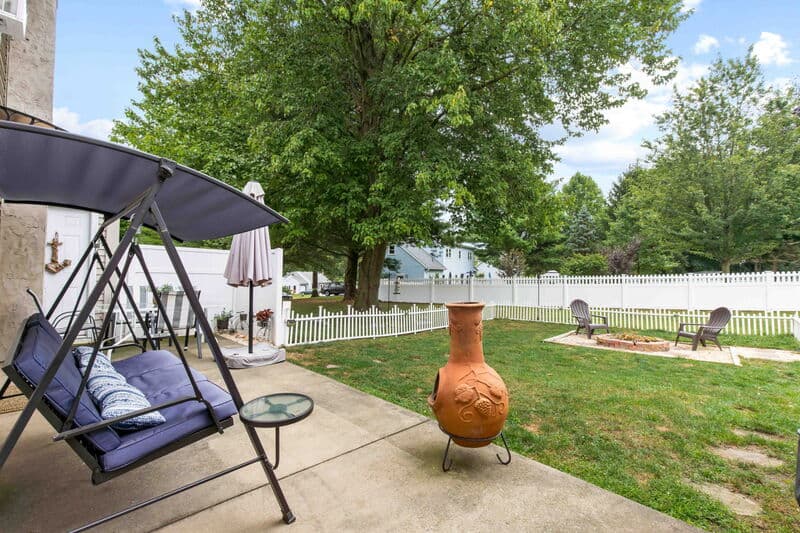 Littiz House: 24 Knollwood Drive