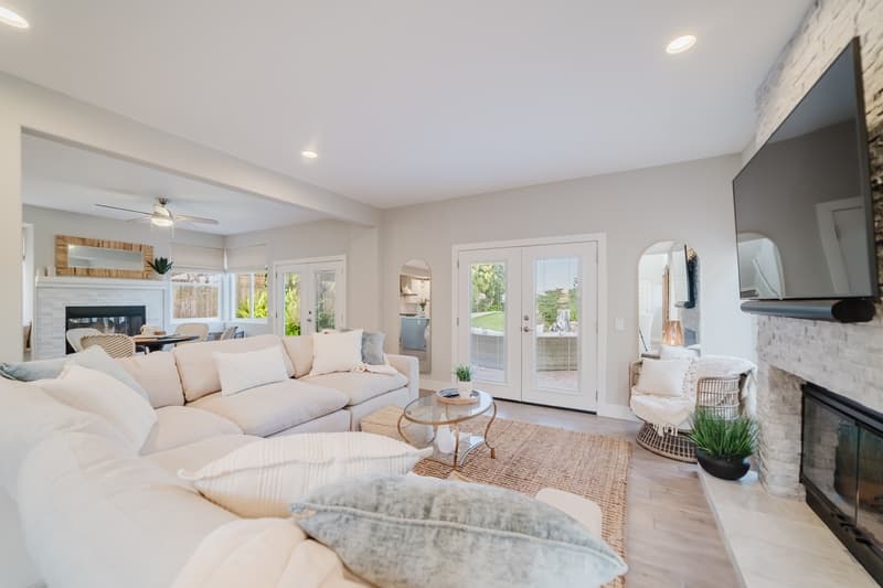 Carlsbad House: 7528 Navigator Circle