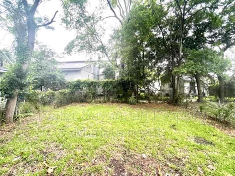 Savannah House: 1312 Love Street