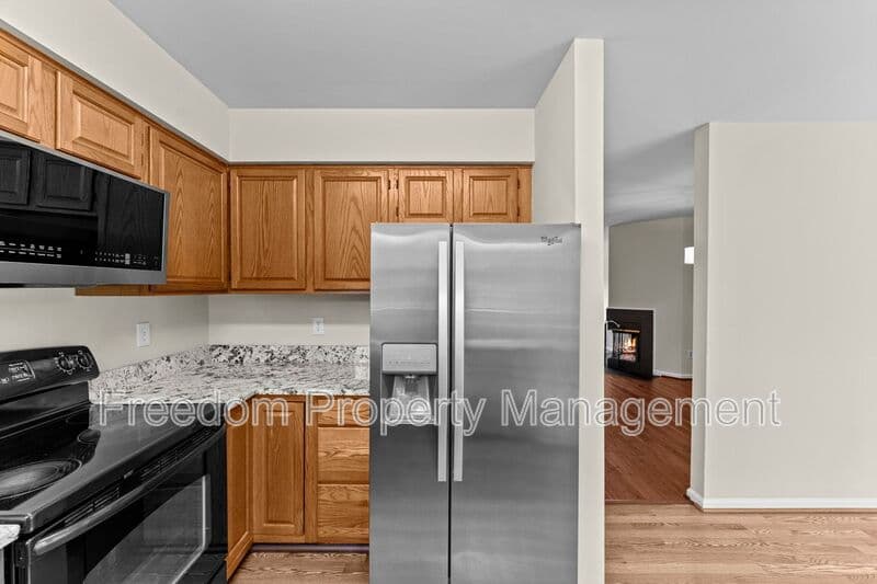 Manassas Townhome: 8644 Sanderling Dr