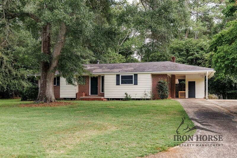 Athens House: 160 Harold Drive