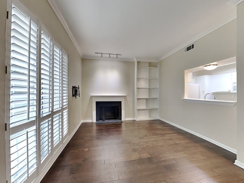 Dallas Condo: 2907 Shelby Ave