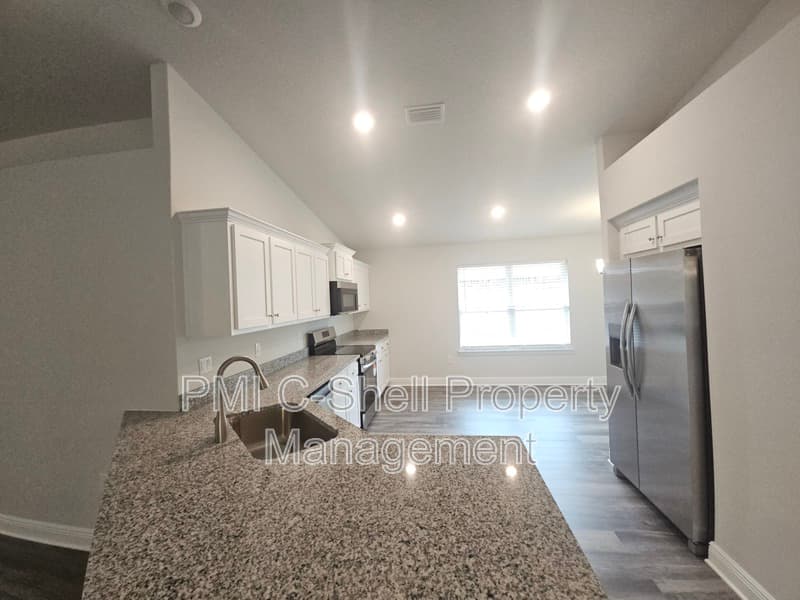 Pensacola House: 12115 Emerald Heights Ln