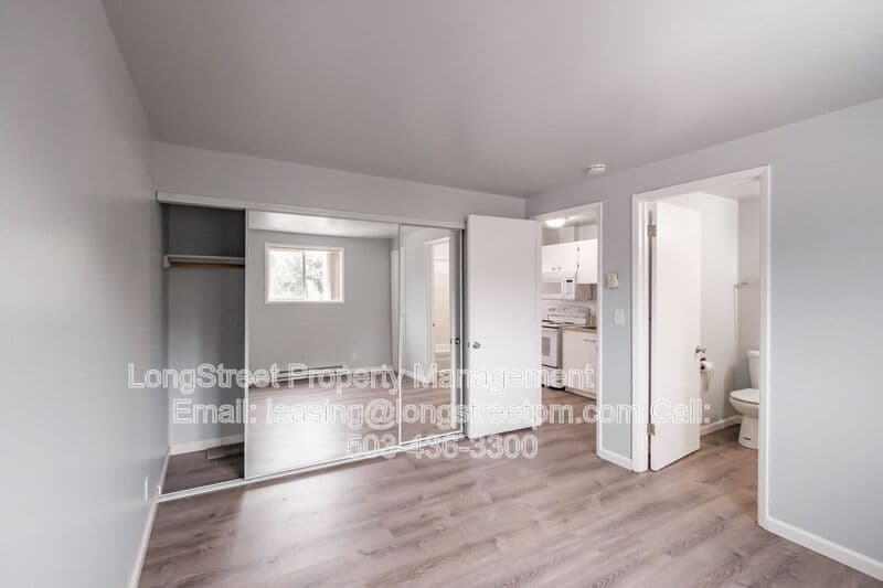 Corvallis Apartment: 115 NW 15th St