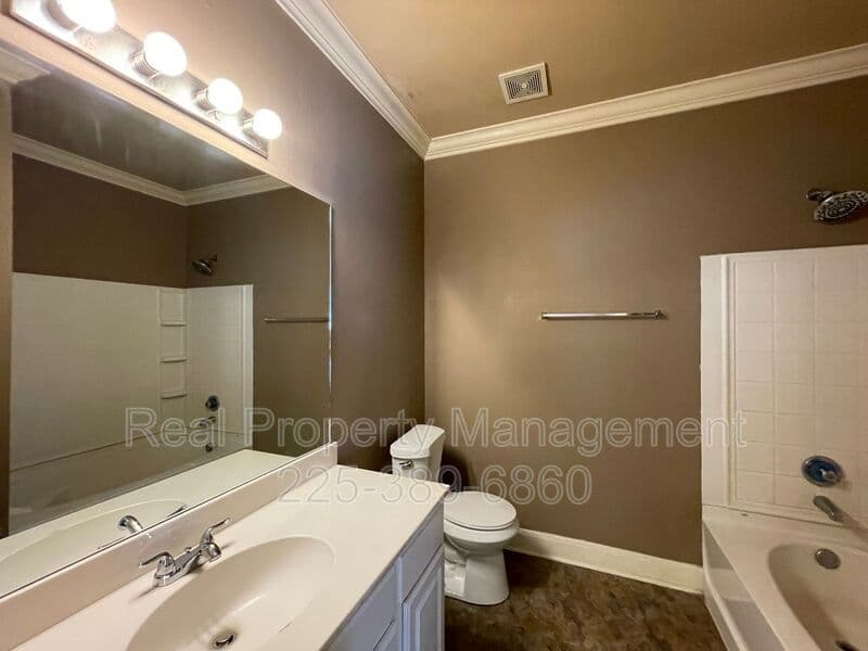 Denham Springs Condo: 31855 LA Hwy 16