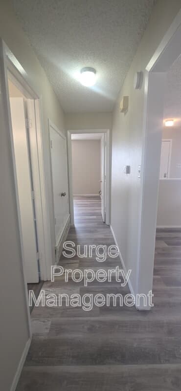 Benbrook Condo: 237 Vista Way