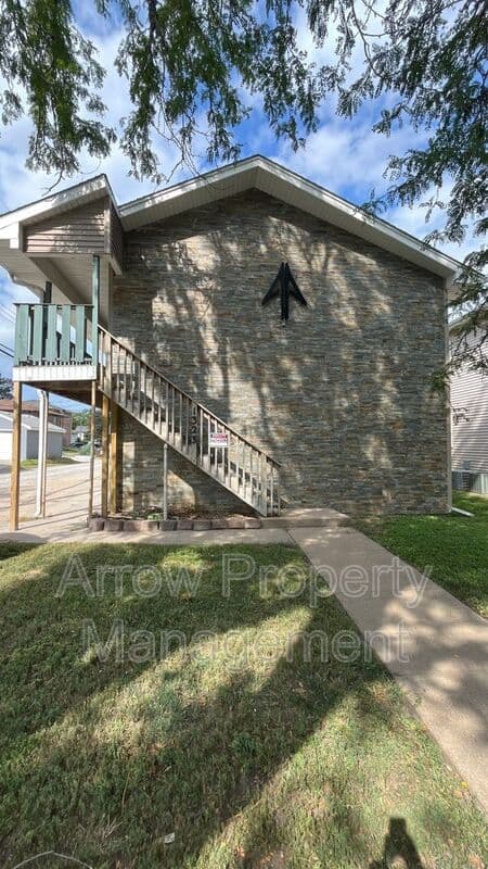 Lincoln Condo: 1323 South 10th Street