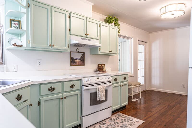 Pinebluff Condo: 435 West Baltimore Avenue