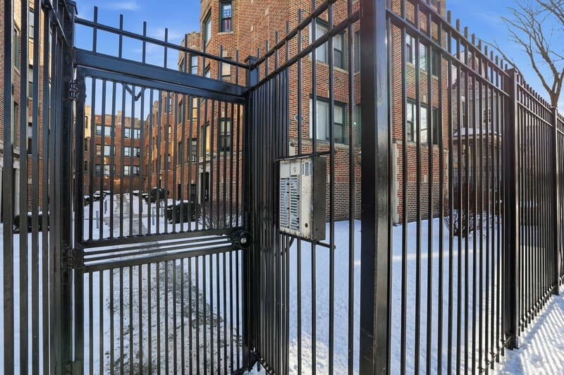Chicago Condo: 7501 South Stewart Avenue - 7501-#2A