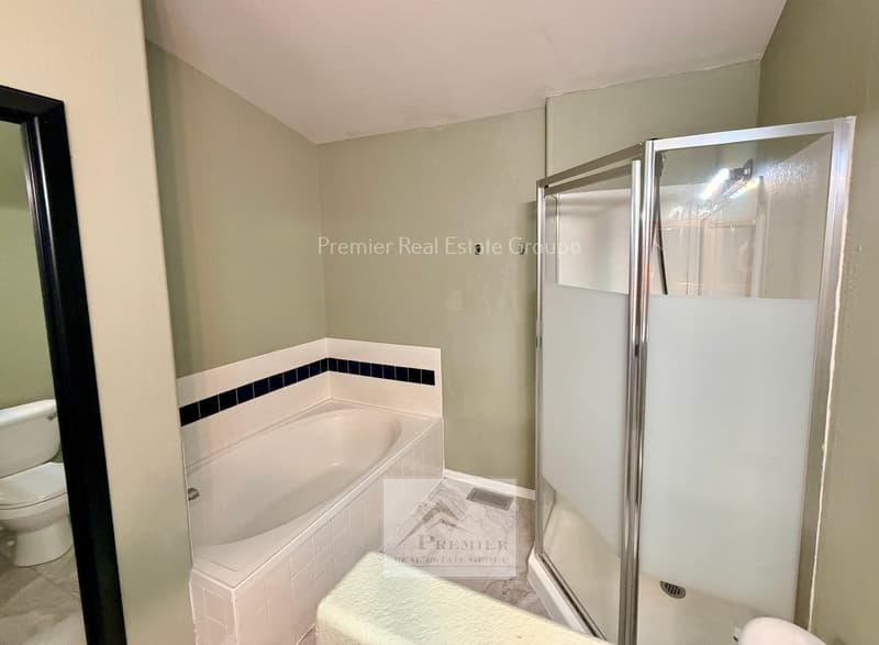 Peyton House: 7927 Buschborn Road