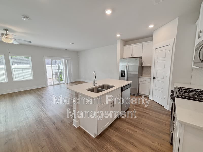 Greer Townhome: 964 Yarn Way
