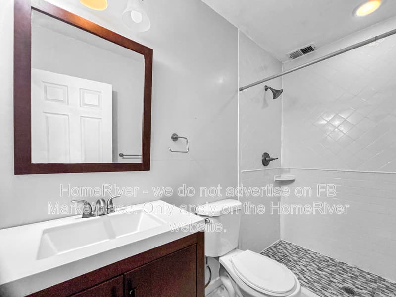 Pittsburgh House: 5157 Carnegie St