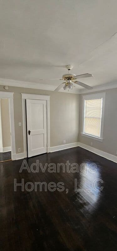 Kansas City House: 3808 Roanoke