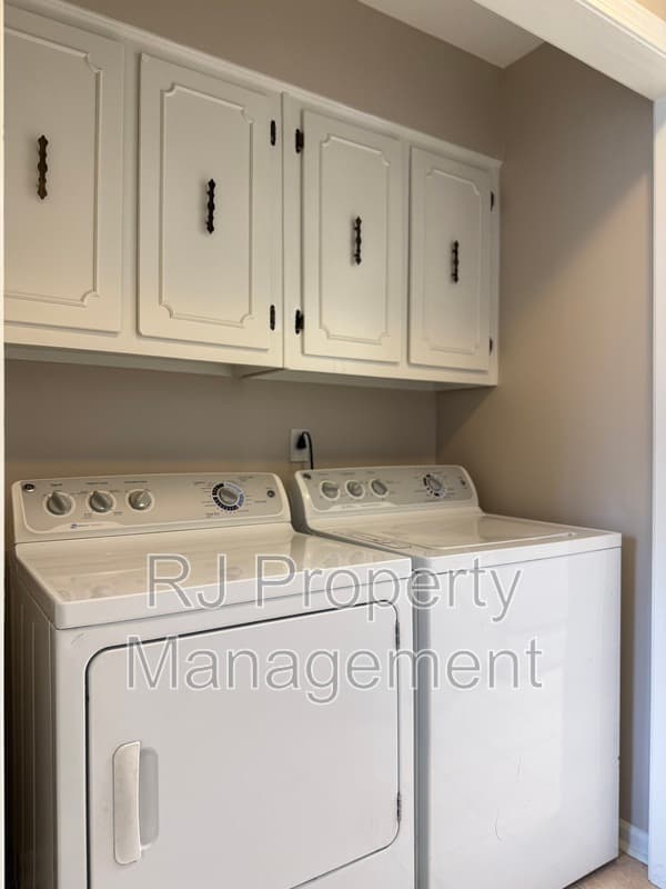 Bartlett Townhome: 3400 Lord Dunmore Cv