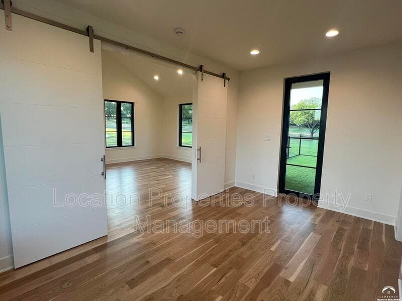Lawrence House: 1840 Quail Creek Drive