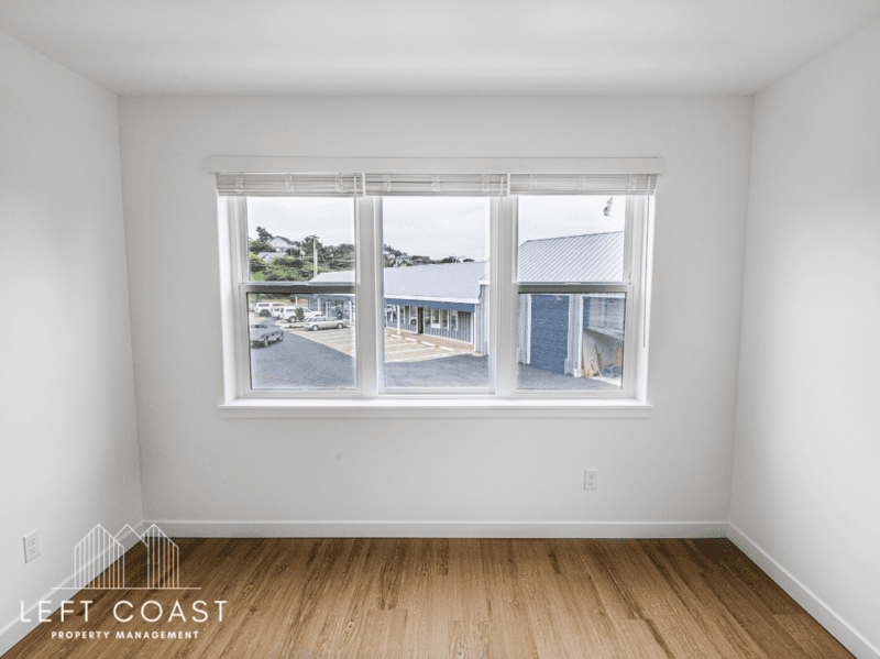 Lincoln City Condo: 680 SE Hwy 101 - 202