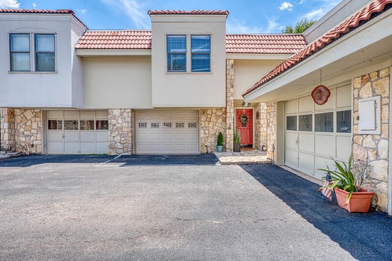 Horseshoe Bay Condo: 200 Free Rein - 5