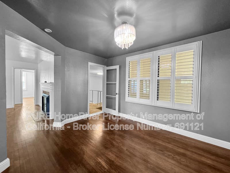 Sacramento House: 2571 Ione St