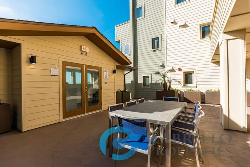 San Diego Condo: 5526 Lauretta Street